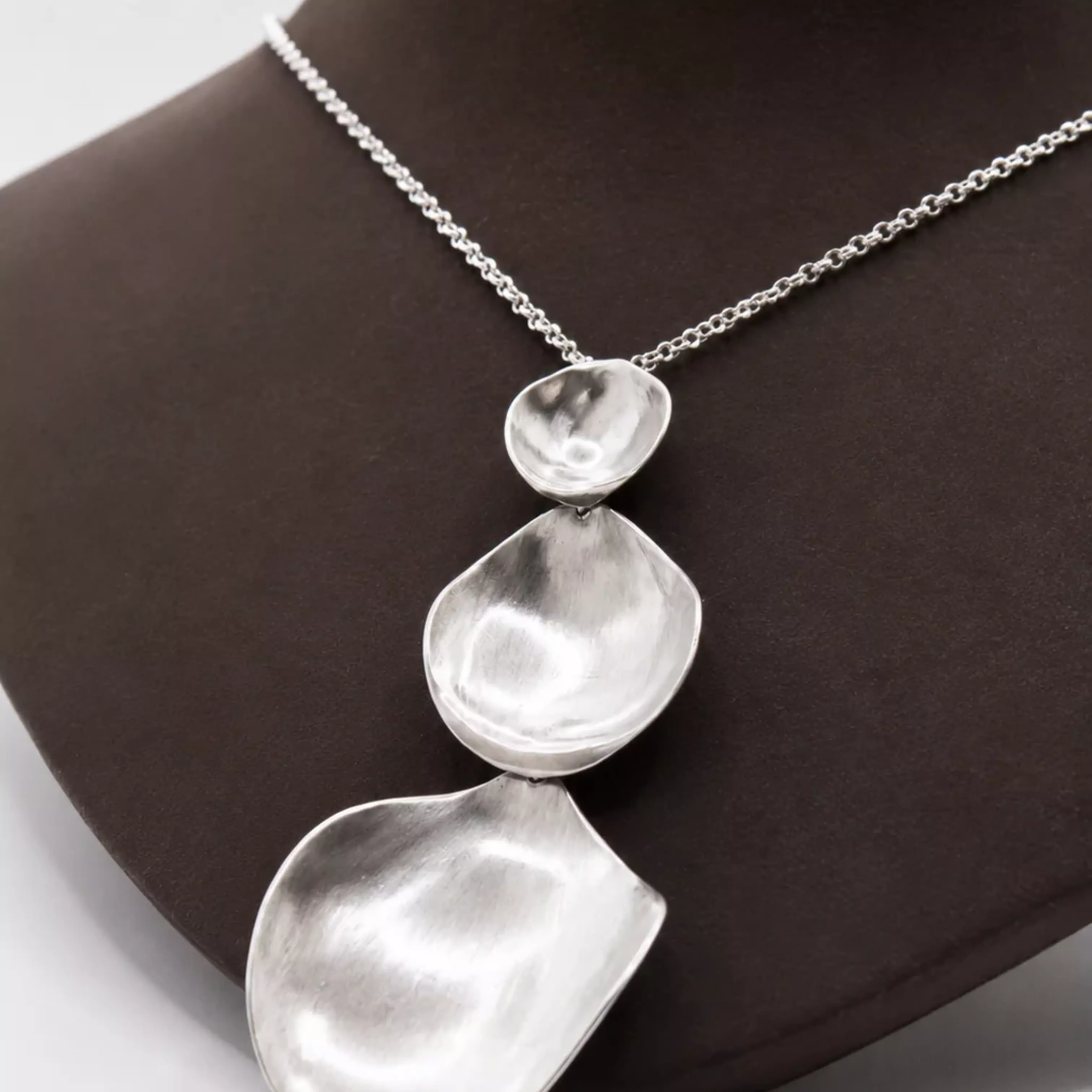 Collana pendente tre petali - Kreazioni DV7 3